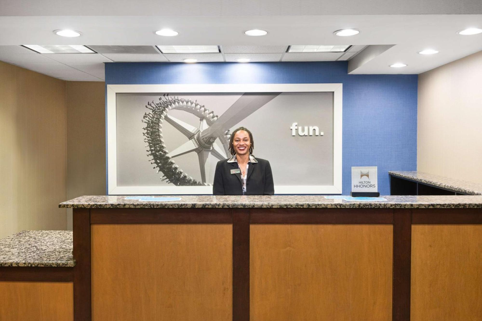 Hampton Inn Atlanta Perimeter Center Sandy Springs Bagian luar foto